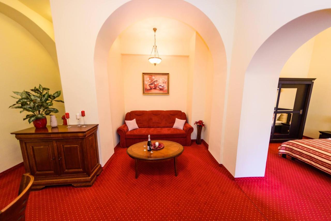 Apartament Baroc Timisoara Exterior photo